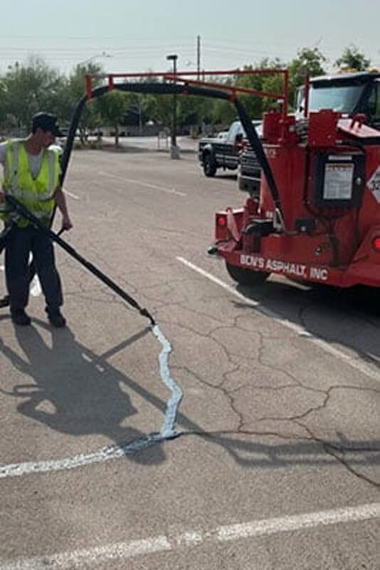 crack seal solutions for asphalt