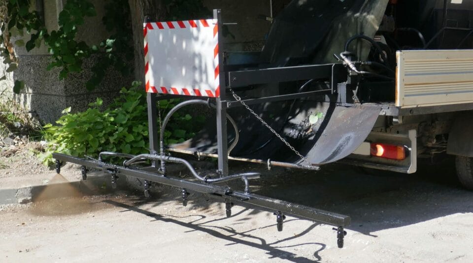 tack spreading