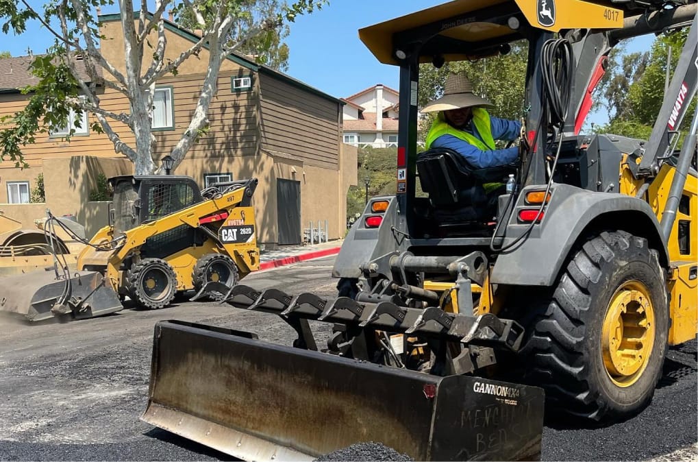 paving asphalt parking lot